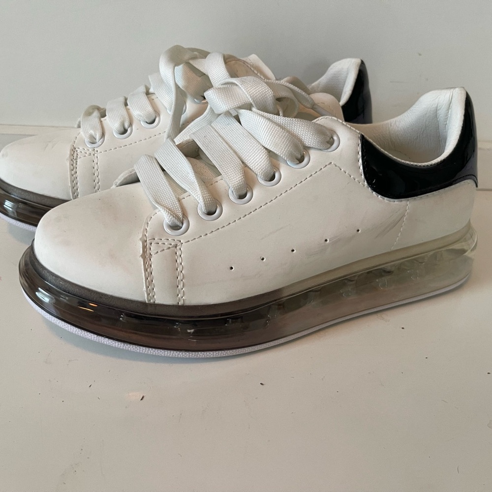 Black and white Azalea wang shoes
